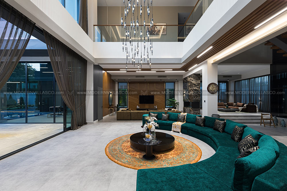 Villa primary suite